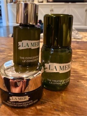 La Mer Green Glass Skincare Trio with Silver Accents